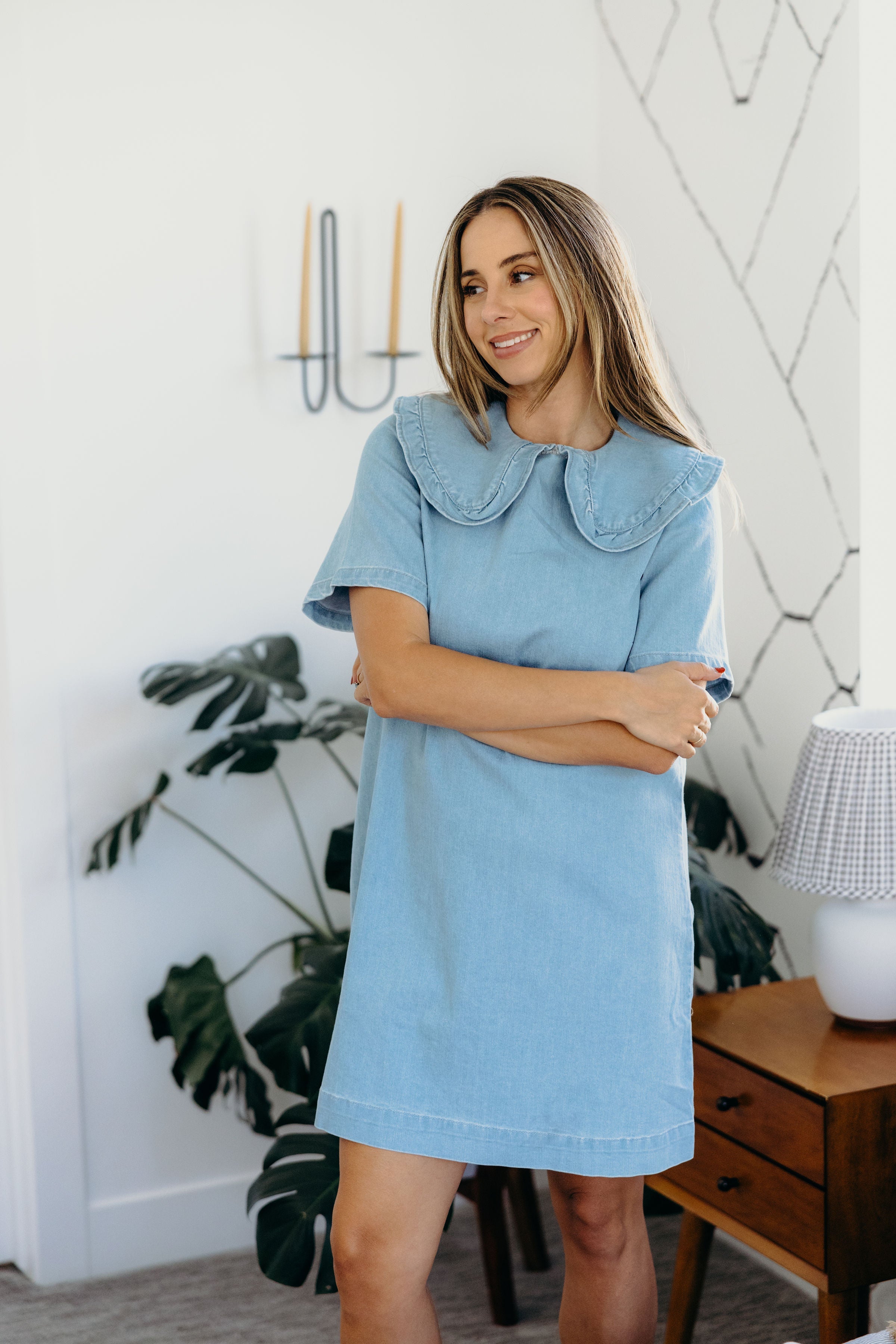 THE JADA IN LIGHT WASH