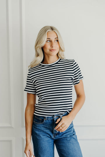 STRIPED RIBBED TEE IN BLACK