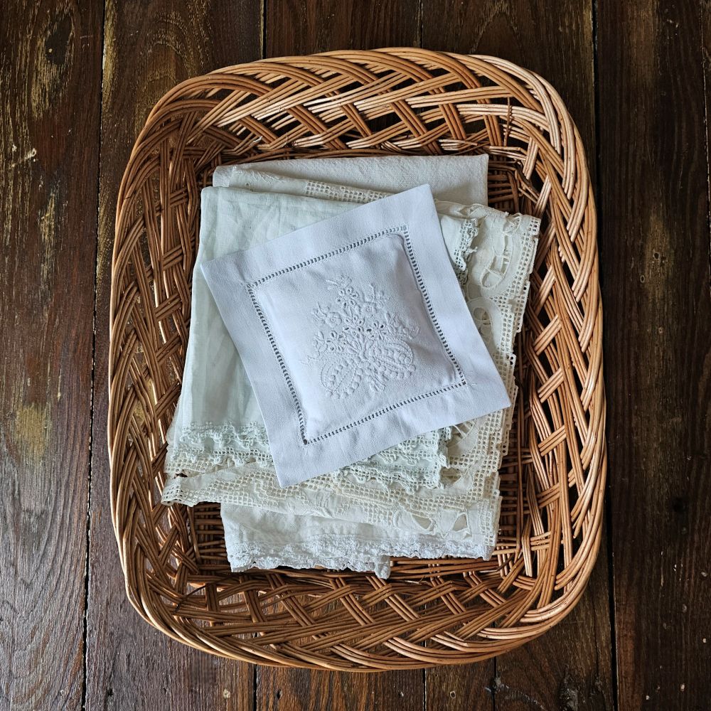 Braided Basket Tray