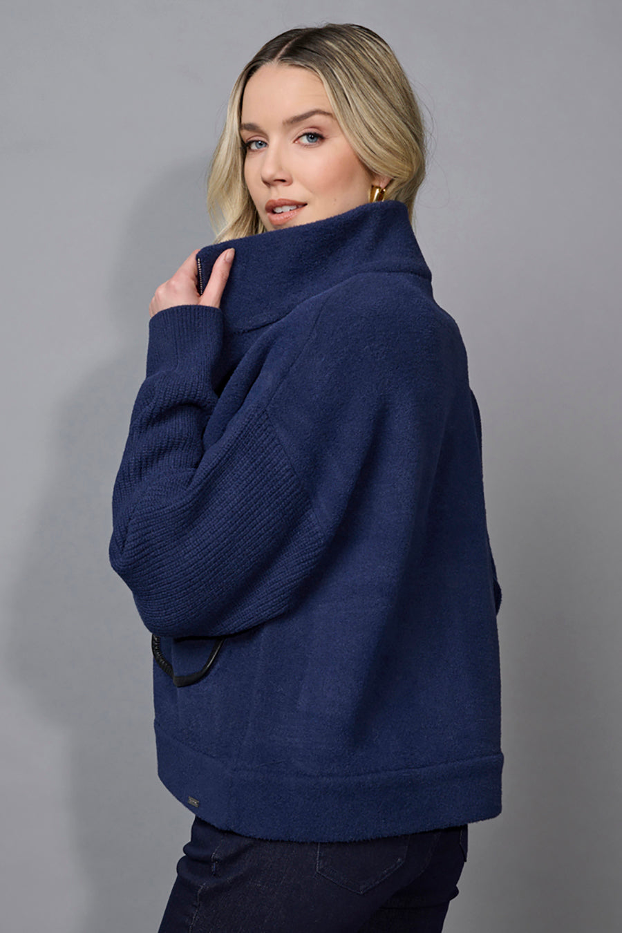 Polyurethane-Trimmed Pocket Jacket