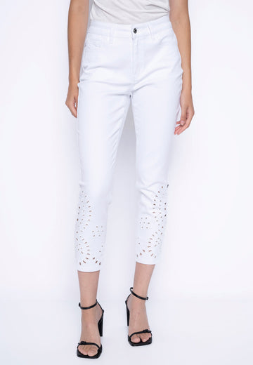 Eyelet-Ankles Cropped Jeans