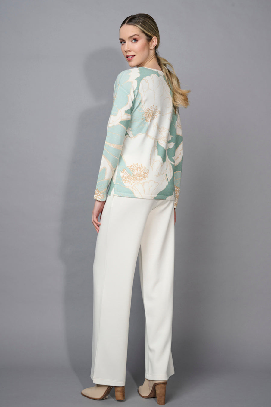 Wide-Leg Center-Seamed Pants