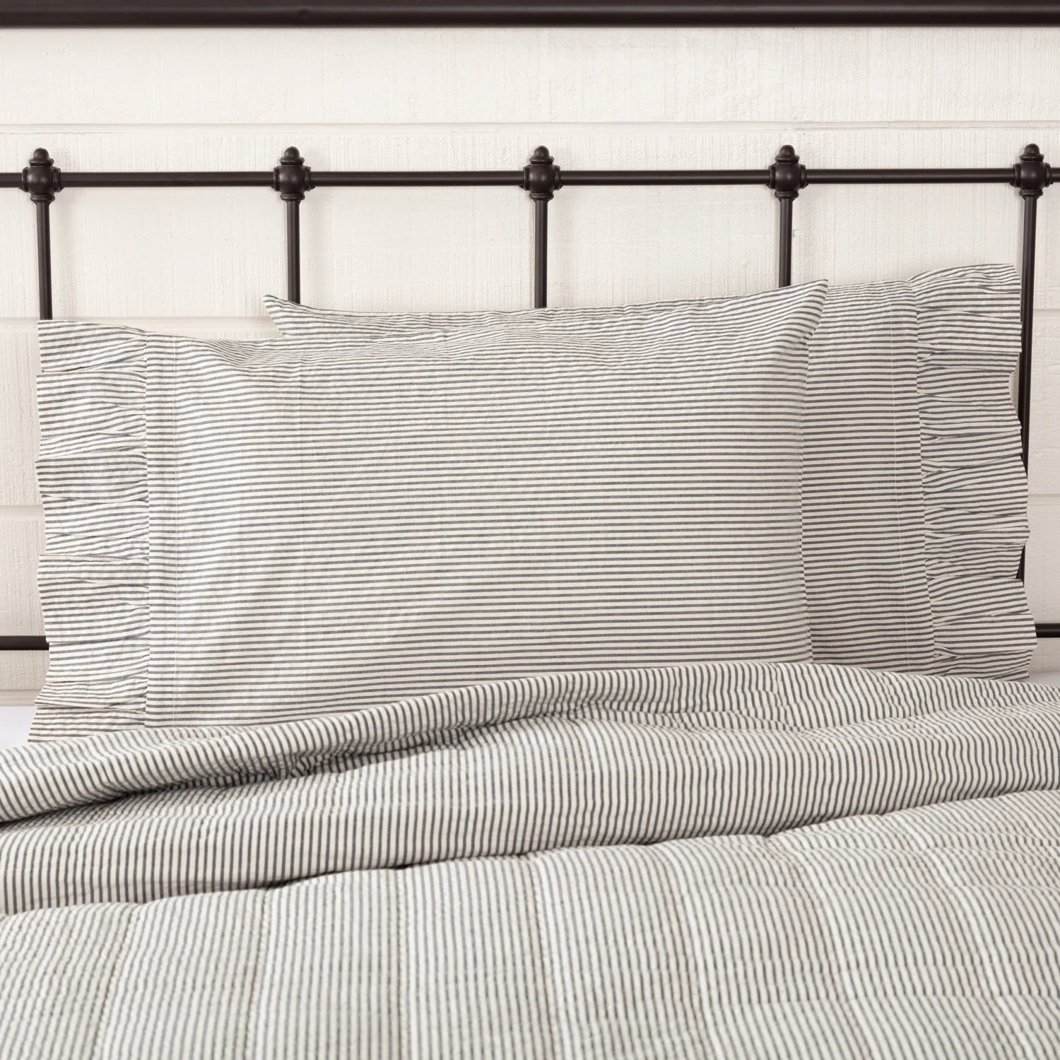 Portsmouth Blue Ticking Stripe Quilt