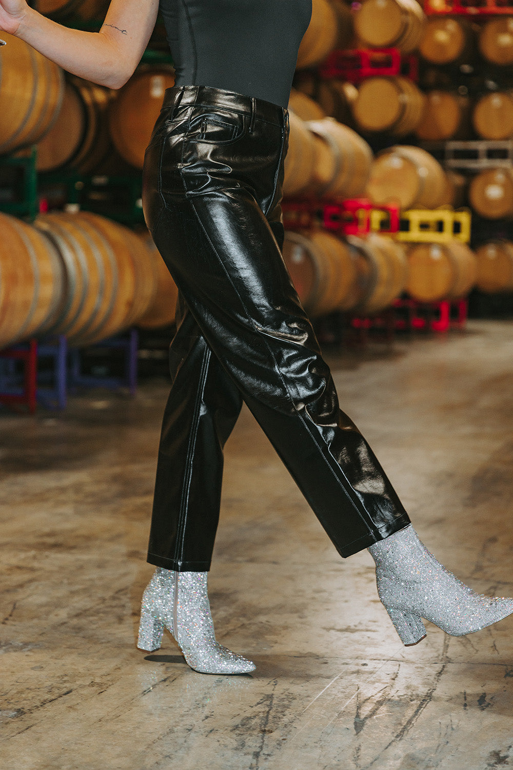Travolta High-Rise Metallic Pants - Onyx