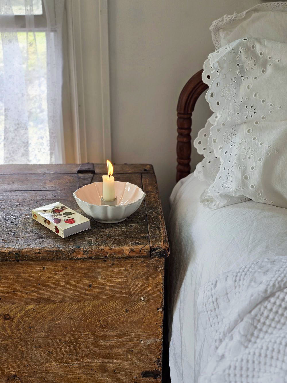 White Lotus Ceramic Taper Candle Bowl